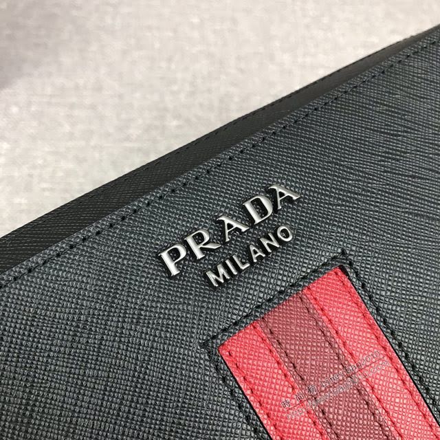 prada男包 普拉達經典升級版手拿包 2VF017 Prada十字紋牛皮包 Prada拉鏈手包  pyd2320